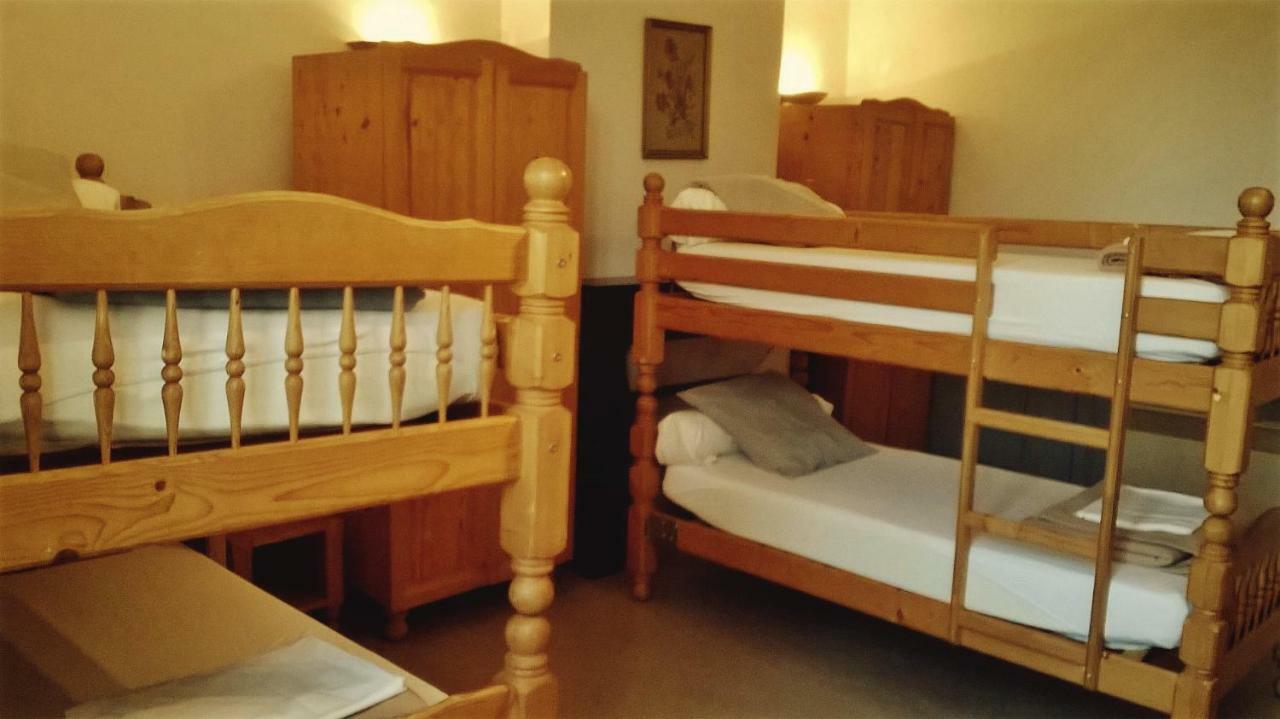 Hostel Domaine De Surgy Zewnętrze zdjęcie